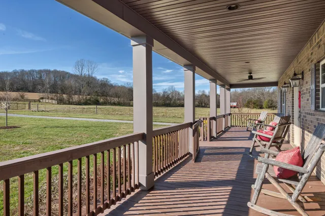 $1,725,000 | 2564 New Highway 7, Santa Fe, TN 38482