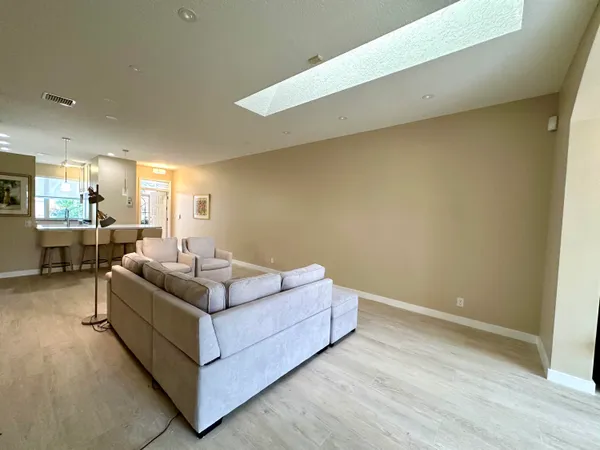 $3,600 | 5791 Island Reach Lane, Boynton Beach, FL 33437