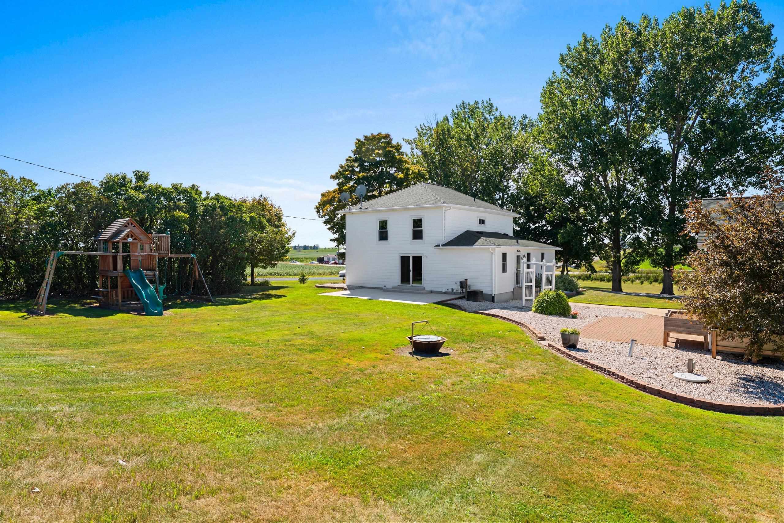 E4510 Lake Road Kewaunee, WI 54216 - Photo 40 of 55 Gallery Image 40