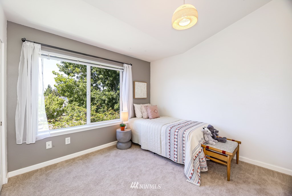 8616 Delridge Way Southwest, Unit B Seattle, WA 98106 - Photo 11 of 18 Gallery Image 11