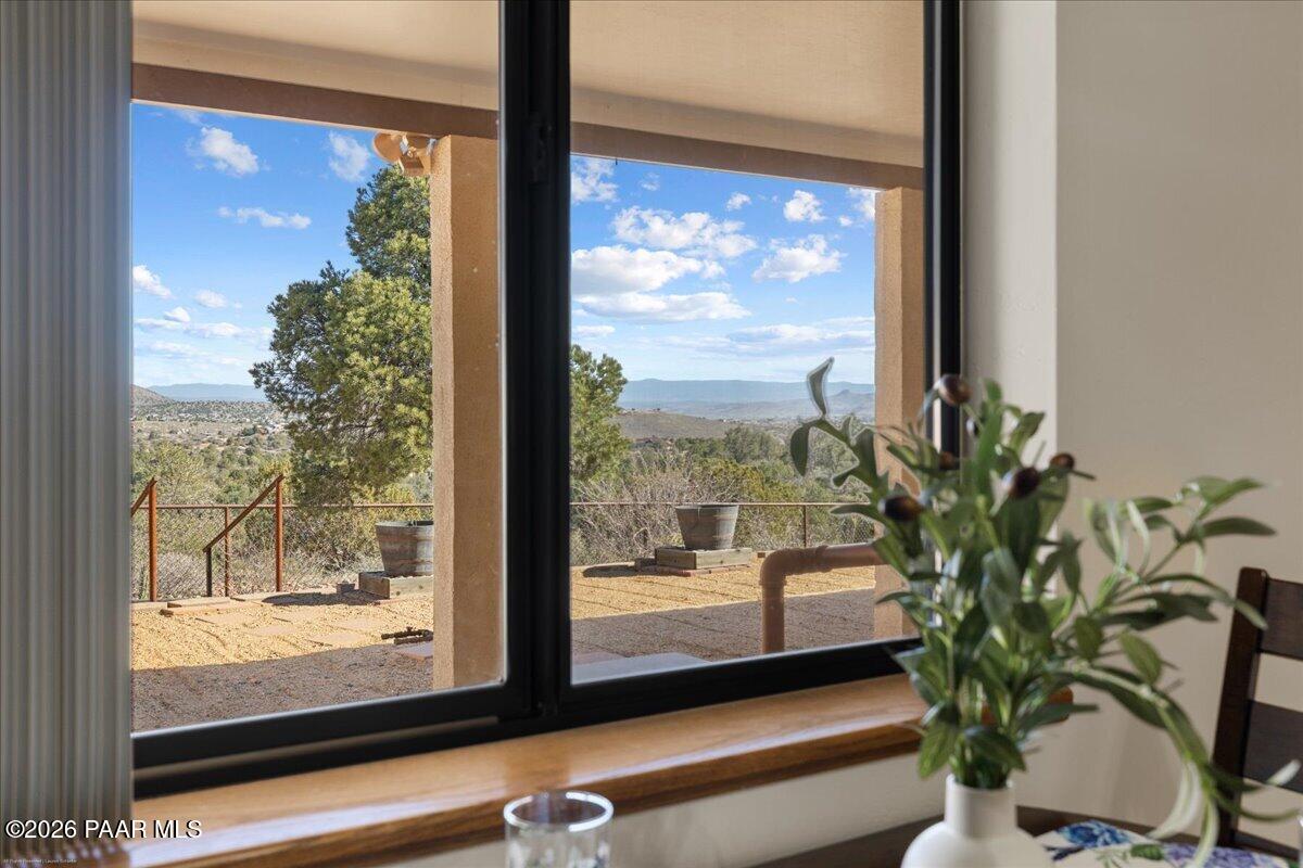1341 North Blue Star Road Chino Valley, AZ 86323 - Photo 17 of 52 20-Breakfast Nook View