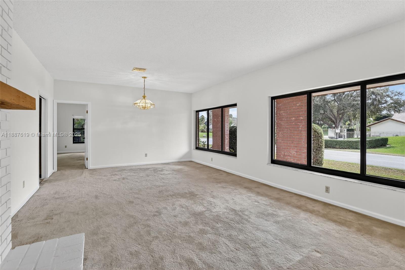 100 129th Avenue Plantation, FL 33325 - Photo 13 of 60