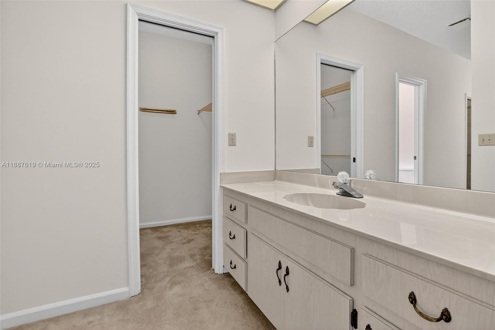 100 129th Avenue Plantation, FL 33325 - Photo 30 of 60