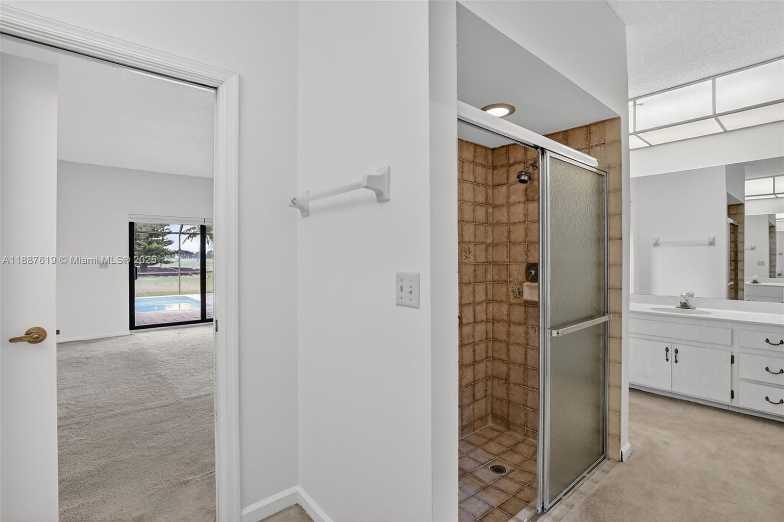 100 129th Avenue Plantation, FL 33325 - Photo 32 of 60