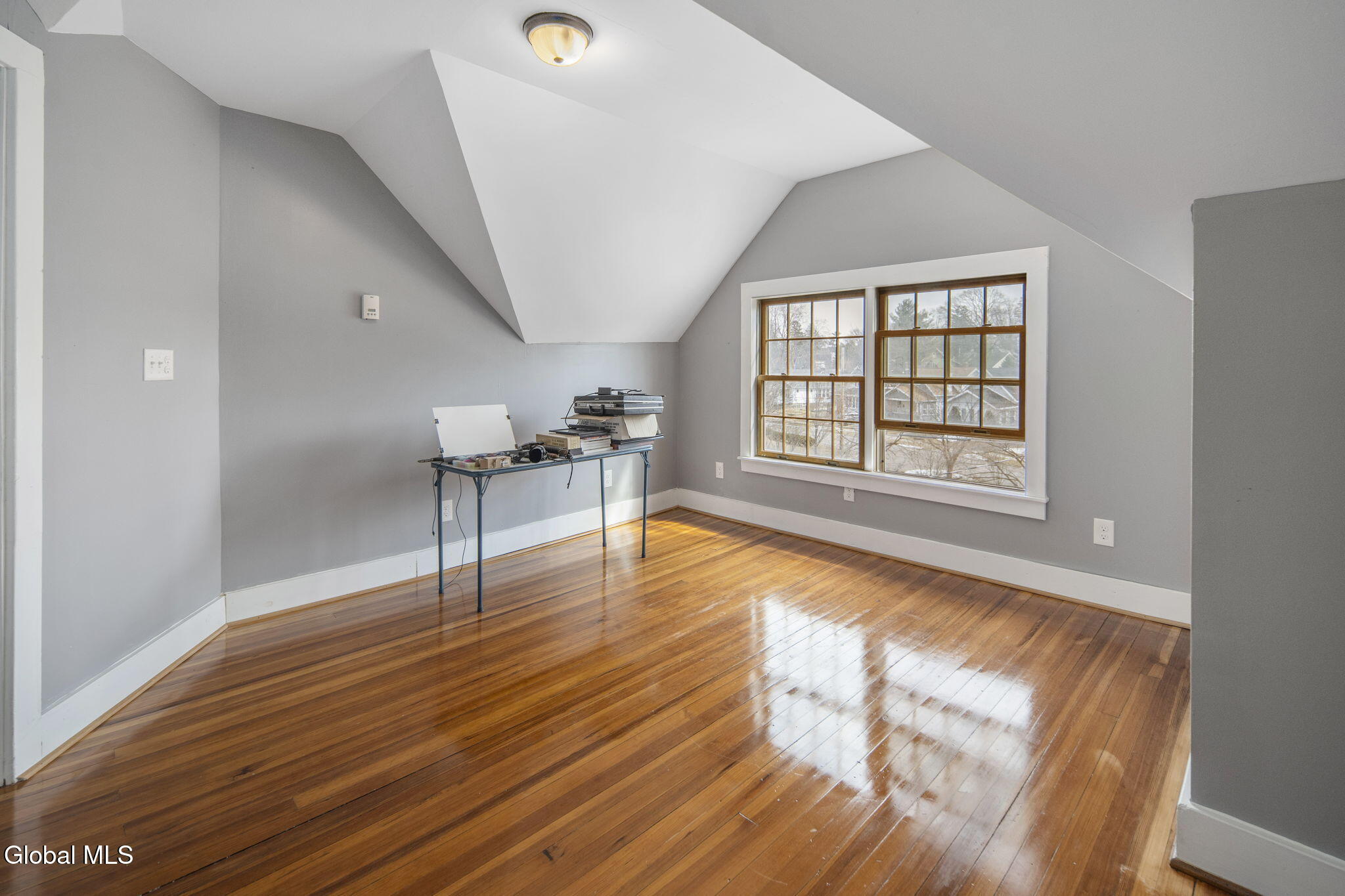 505 Bedford Road Schenectady, NY 12308 - Photo 35 of 47 38-505BedfordRd_38