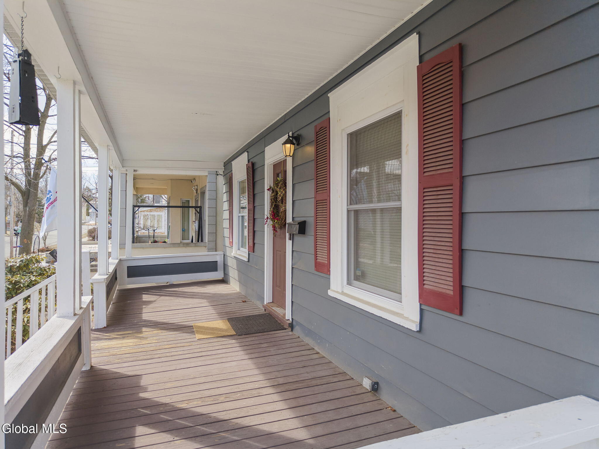 505 Bedford Road Schenectady, NY 12308 - Photo 9 of 47 7-505BedfordRd_07