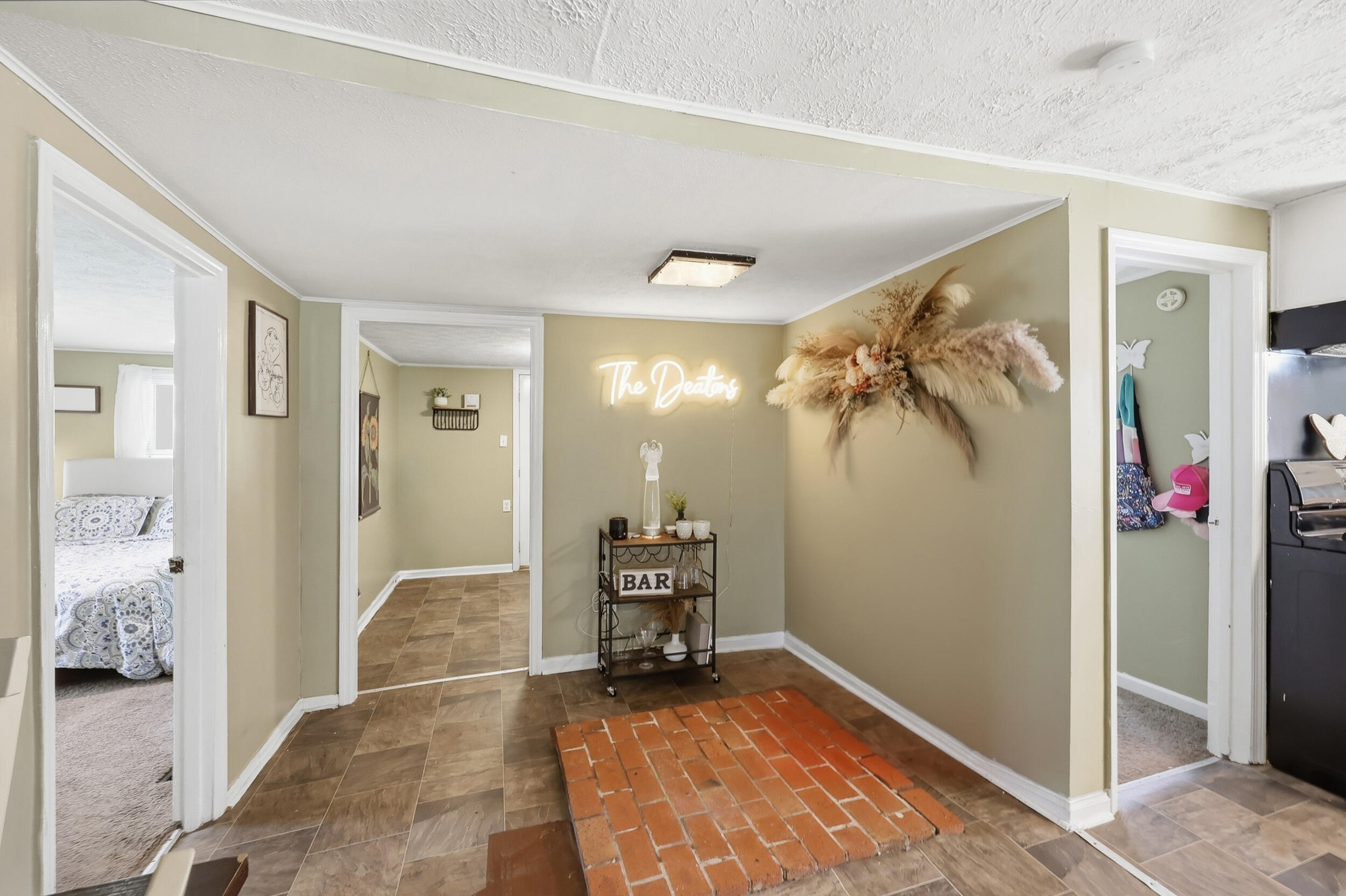 410 College Hill Road Waco, KY 40385 - Photo 6 of 31 9_pend1083
