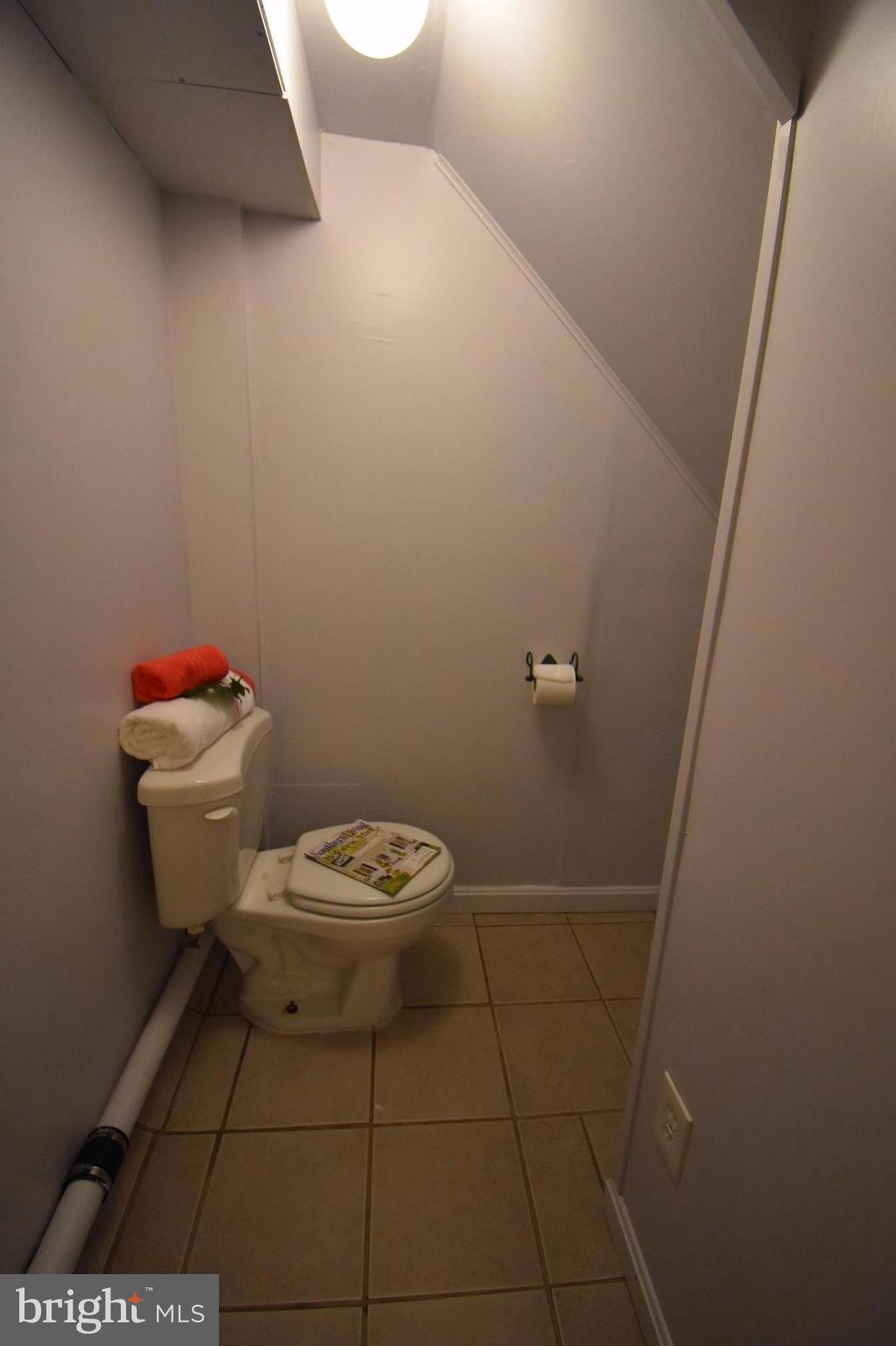 1704 Rita Road Baltimore, MD 21222 - Photo 23 of 30 Bath