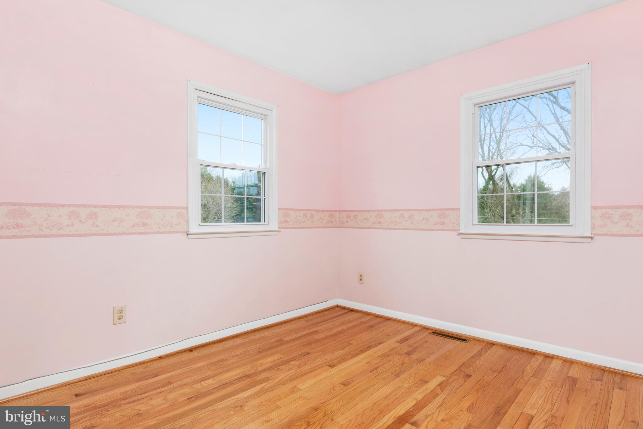 4033 High Point Road Ellicott City, MD 21042 - Photo 22 of 28 4th Bedroom