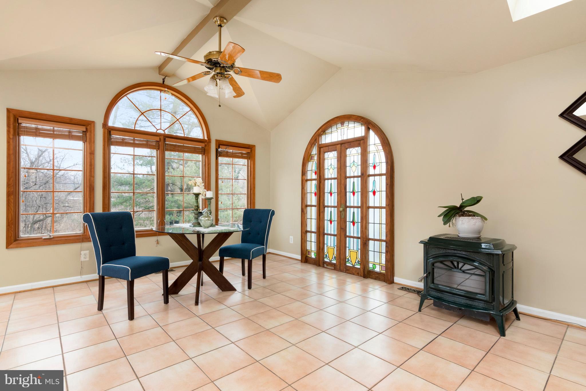 4033 High Point Road Ellicott City, MD 21042 - Photo 8 of 28 Sunroom