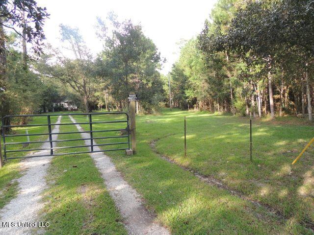 1016 Blue Meadow Road Bay St. Louis, MS 39520 - Photo 1 of 27 20210821235643089071000000-o