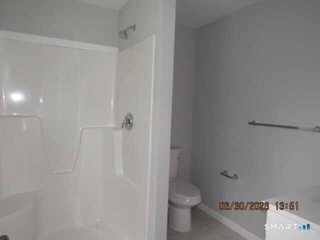 43 Warm Earth Road Naugatuck, CT 06770 - Photo 9 of 28 Shower