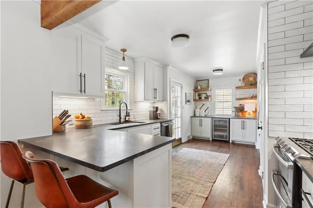 5506 Falmouth Road Fairway, KS 66205 - Photo 8 of 31