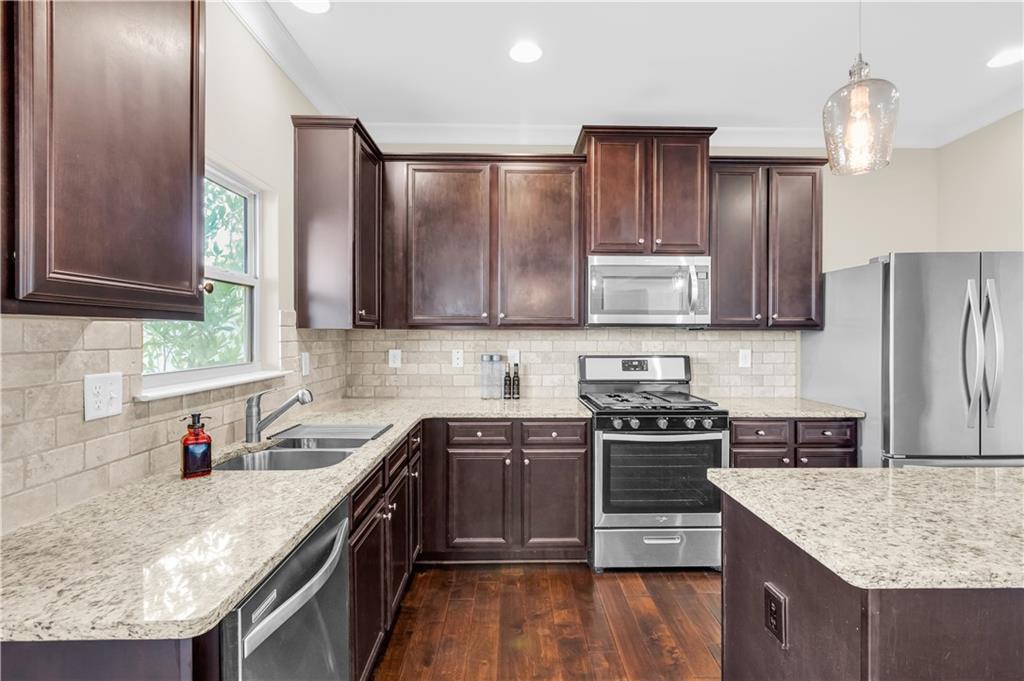 5130 Rialto Way Cumming, GA 30040 - Photo 15 of 46