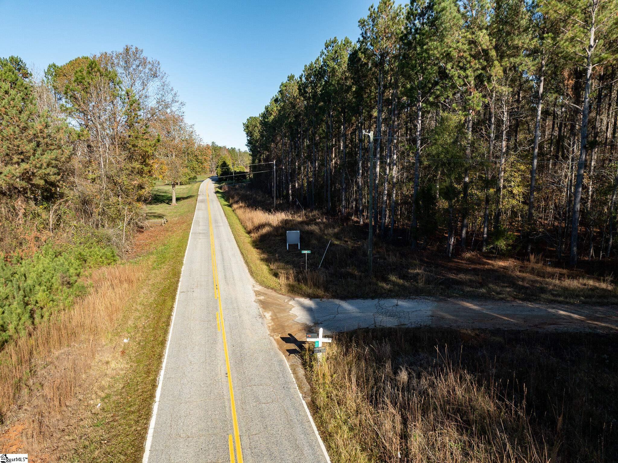 1 Old Milton Road Clinton, SC 29325 - Photo 2 of 21