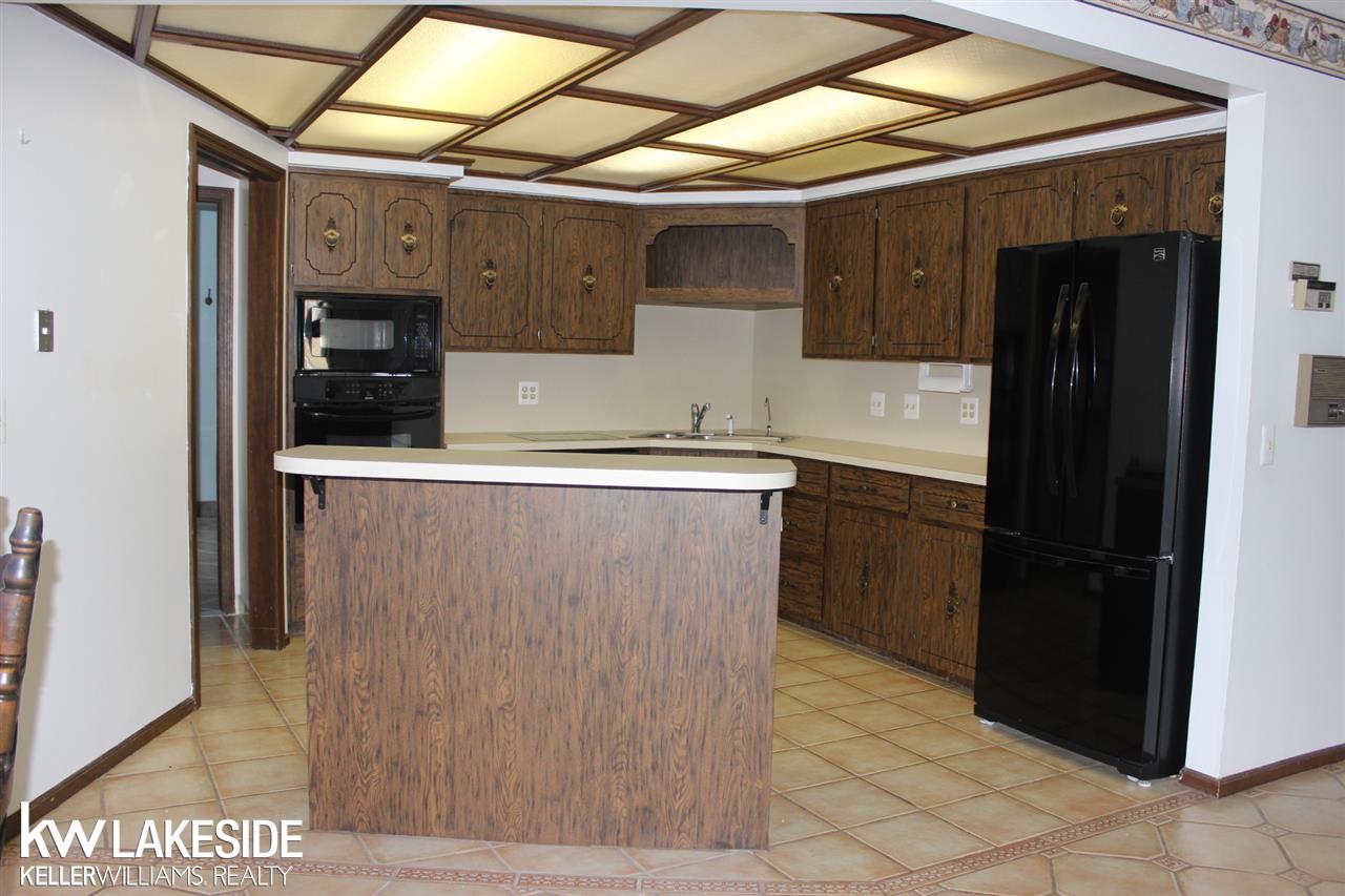 5050 34 Mile Road Romeo, MI 48065 - Photo 16 of 65 Kitchen