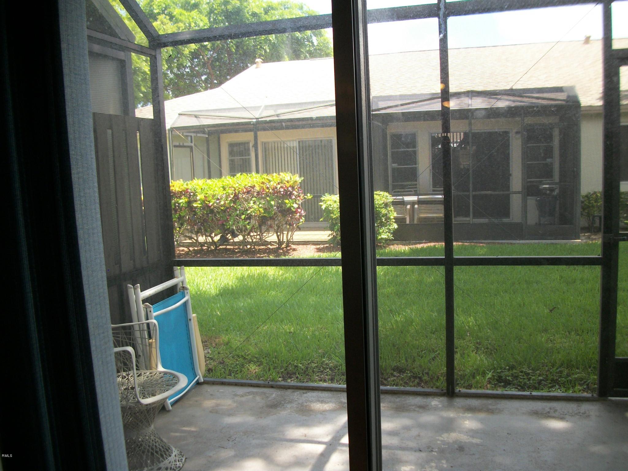 8642 Dreamside Lane Boca Raton, FL 33496 - Photo 21 of 27 Screened in Patio
