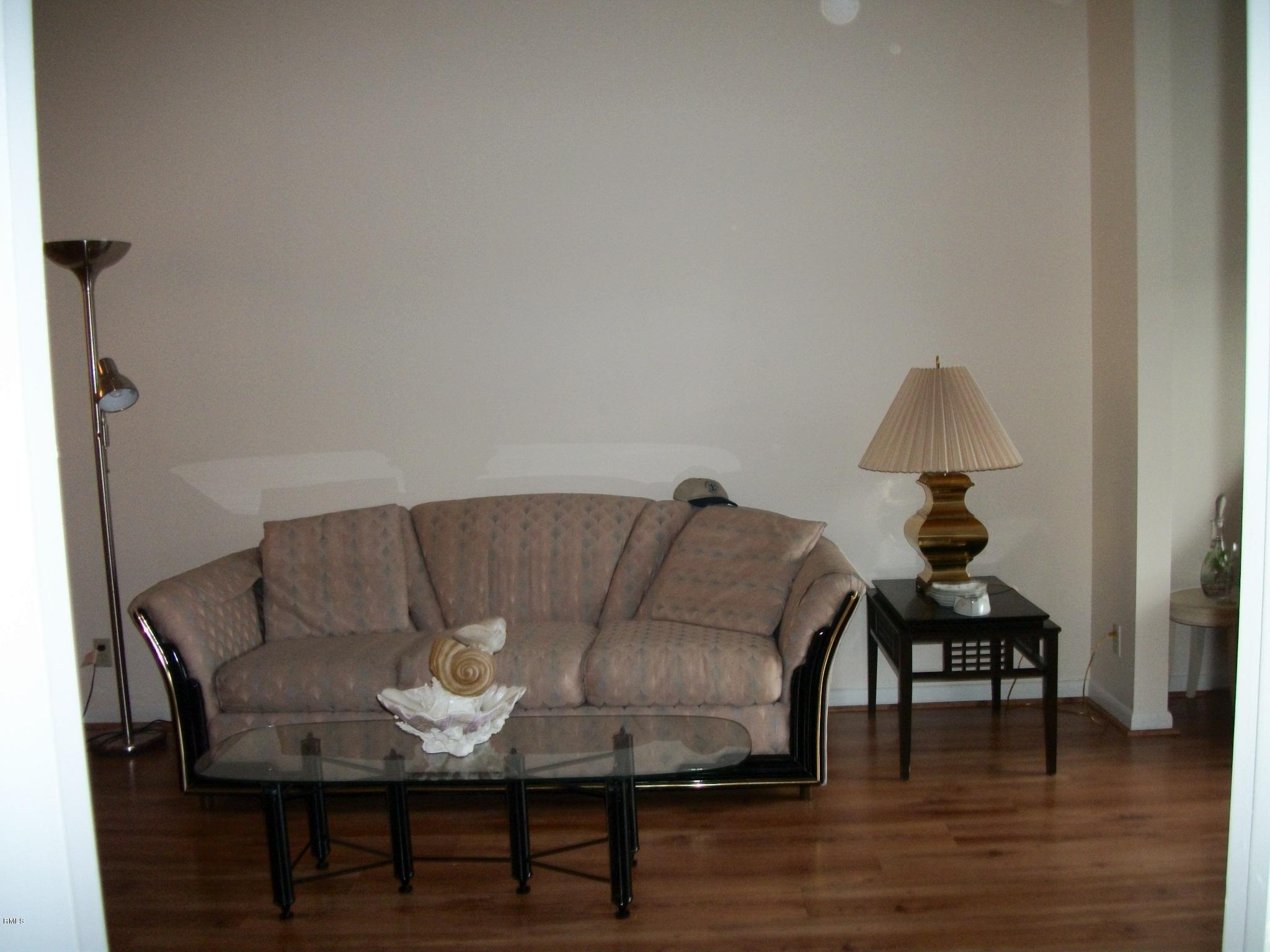8642 Dreamside Lane Boca Raton, FL 33496 - Photo 9 of 27 Living Room