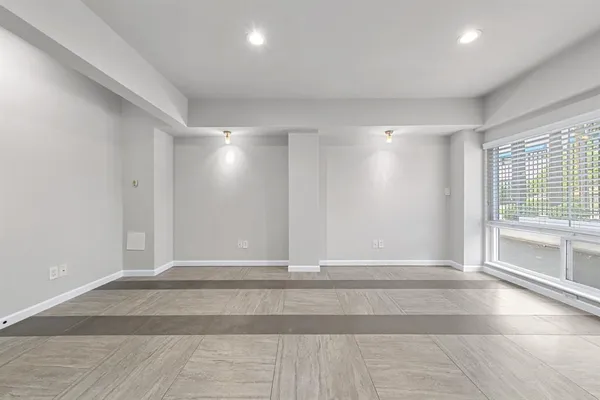 $1,450 | 3110 Red River Street, Unit 116, Austin, TX 78705