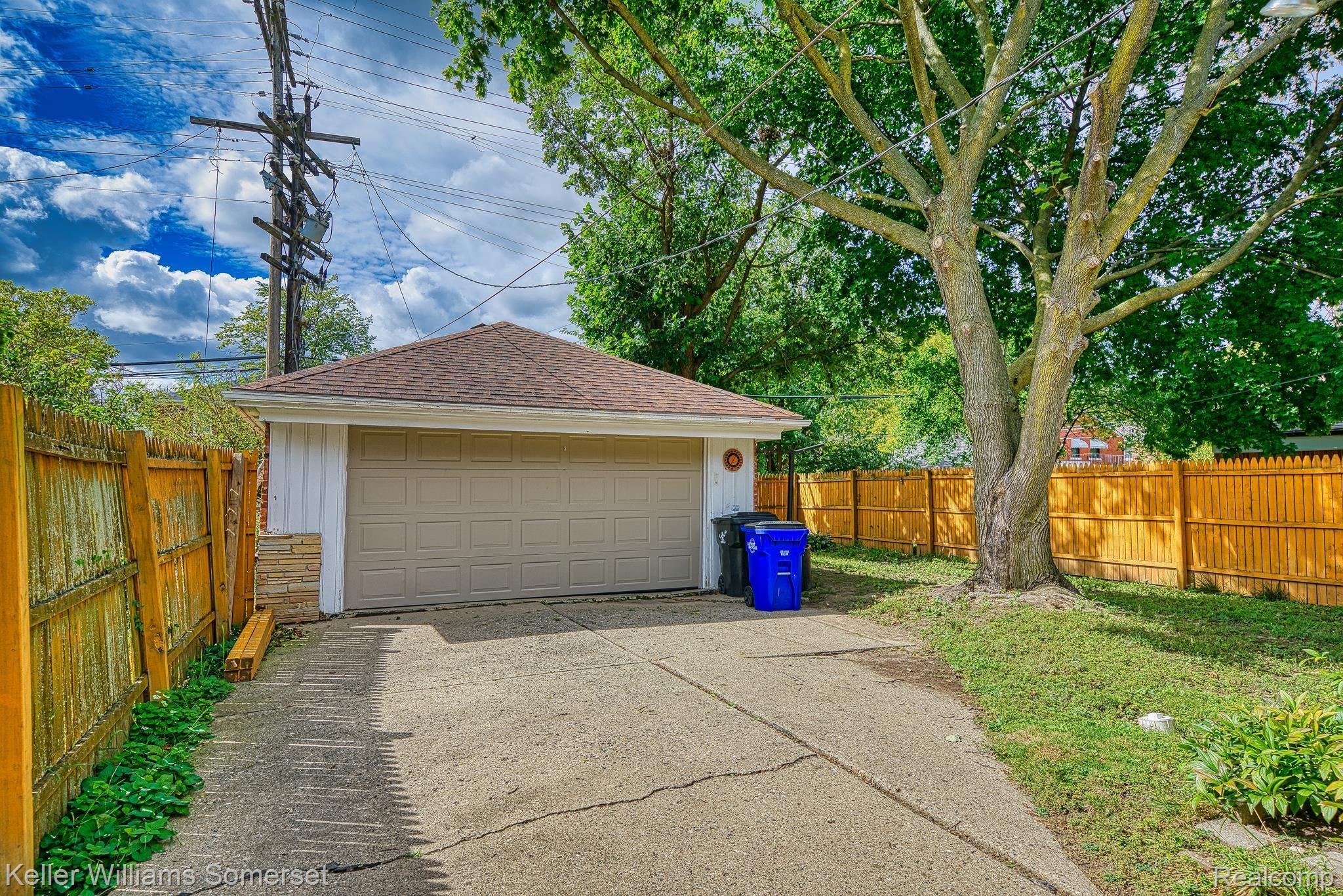 3551 Cadieux Road Detroit, MI 48224 - Photo 3 of 25 Gallery Image 3
