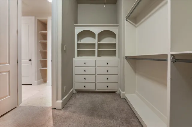 $3,850 | 307 Snover Street, Houston, TX 77007