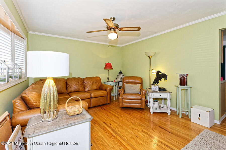 458 Dover Road Toms River, NJ 08757 - Photo 4 of 13 a living room with furniture