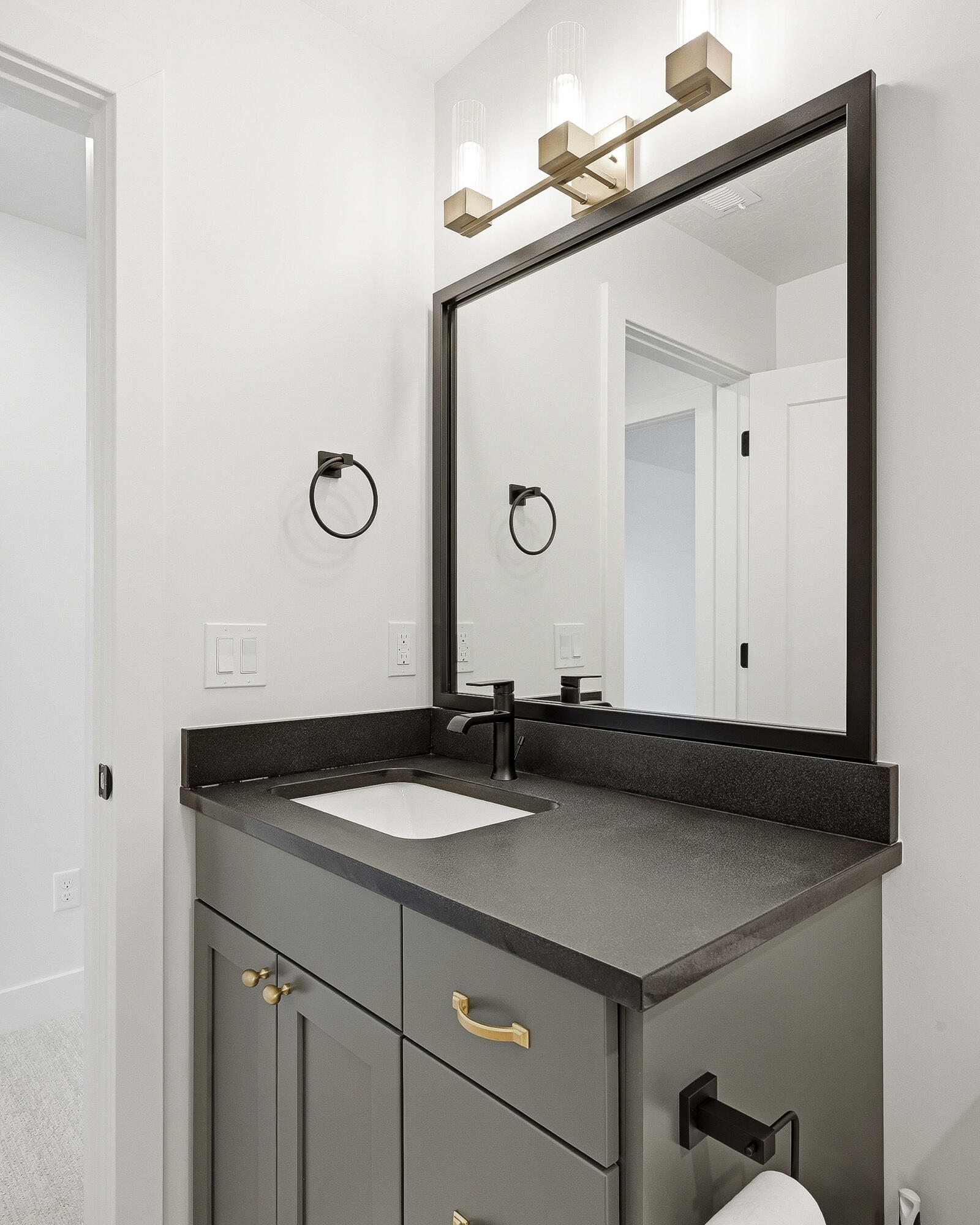 2318 West 5190 North Cedar City, UT 84721 - Photo 51 of 64 2318 W 5190 N -59
