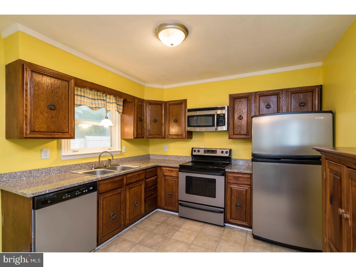 20 Kimble Road Nottingham, PA 19362 - Photo 3 of 25 Gallery Image 3