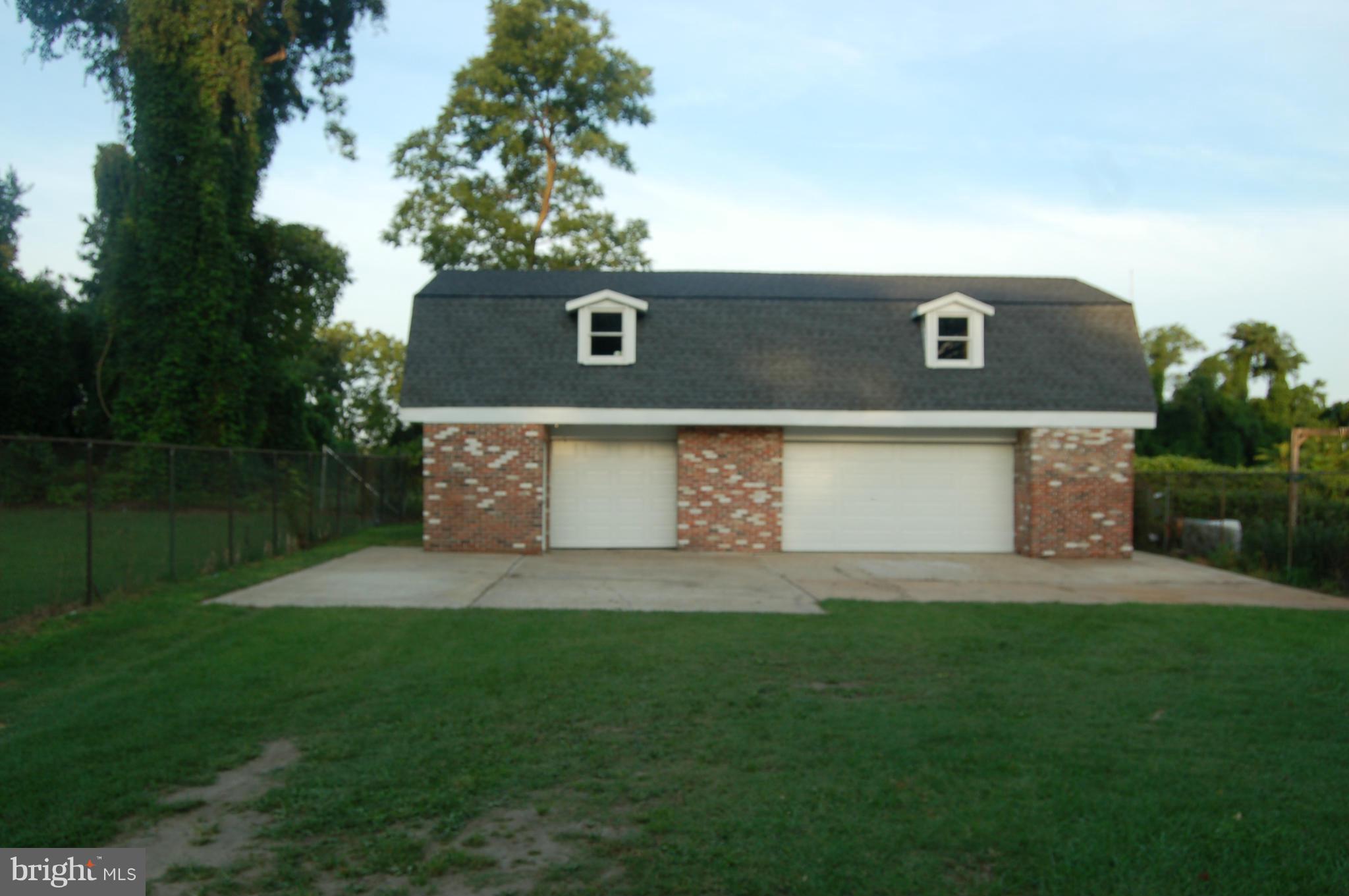 175 Riverside Road Baltimore, MD 21221 - Photo 29 of 30 Exterior (Rear)