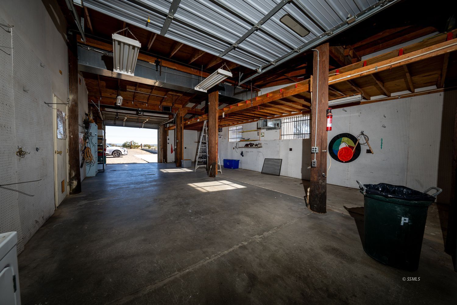 209 South Brady Street Ridgecrest, CA 93555 - Photo 38 of 46 Gallery Image 38