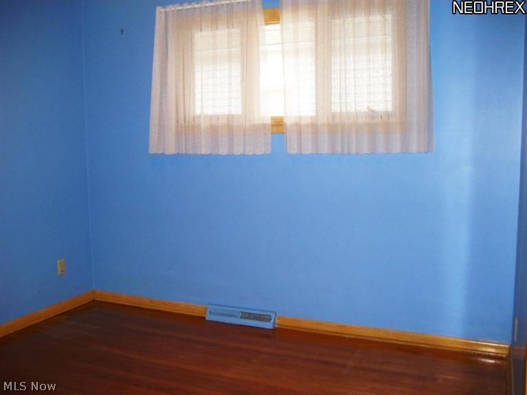4819 Snow Road Cleveland, OH 44134 - Photo 9 of 18