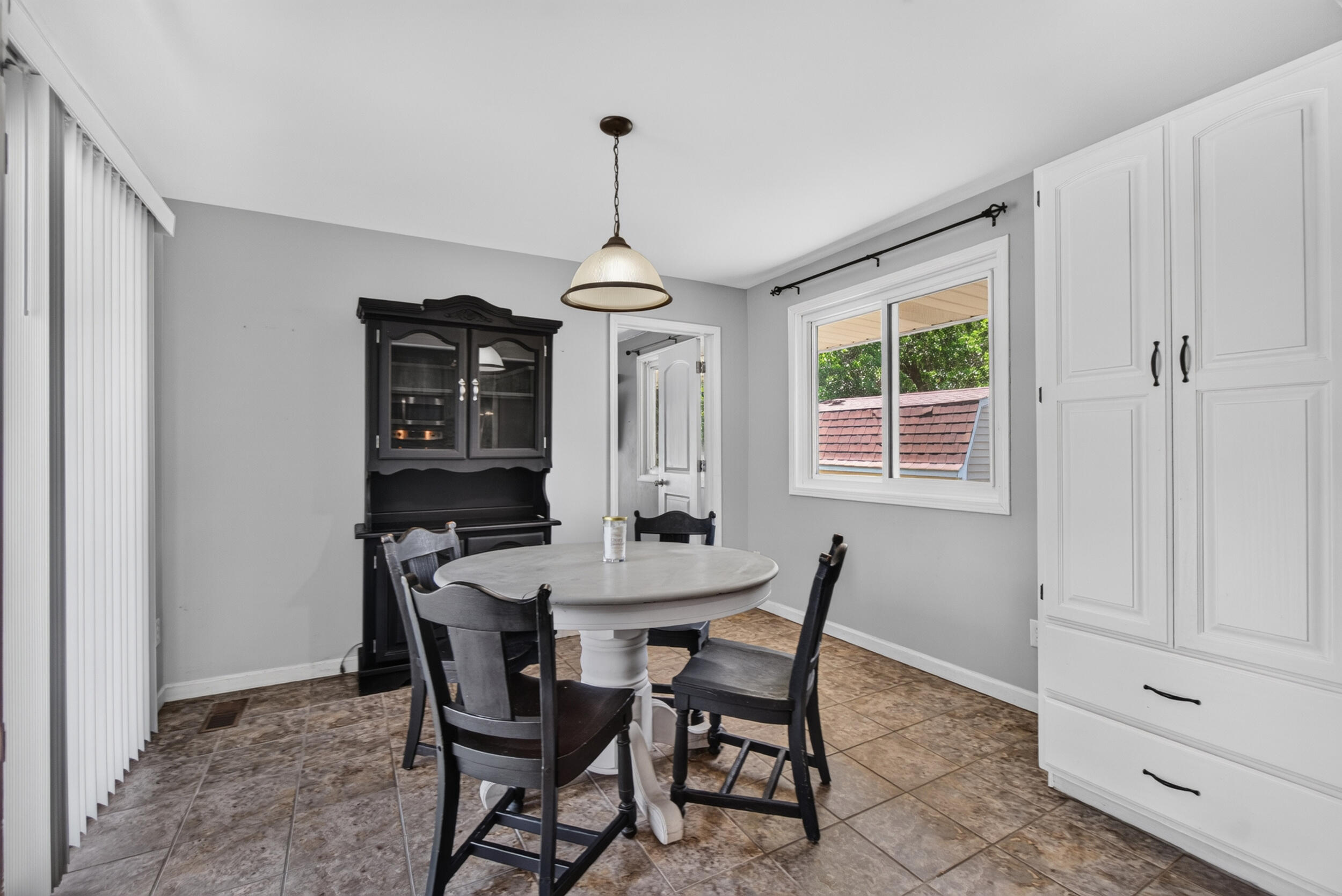 6423 Inverness Lane Jackson, MI 49201 - Photo 22 of 49 6423 Inverness Ln, Jackson, MI 49201