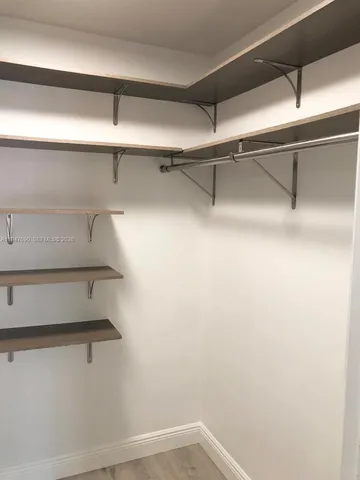 $1,950 | 630 South Park Road, Unit 243, Hollywood, FL 33021