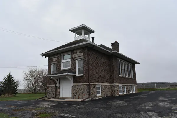 $369,000 | W6135 County Street North, Waldo, WI 53093