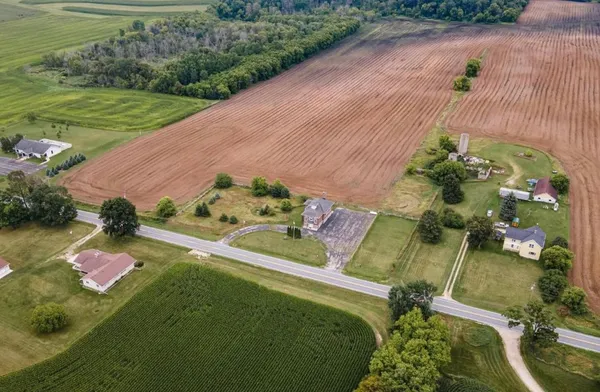 $369,000 | W6135 County Street North, Waldo, WI 53093