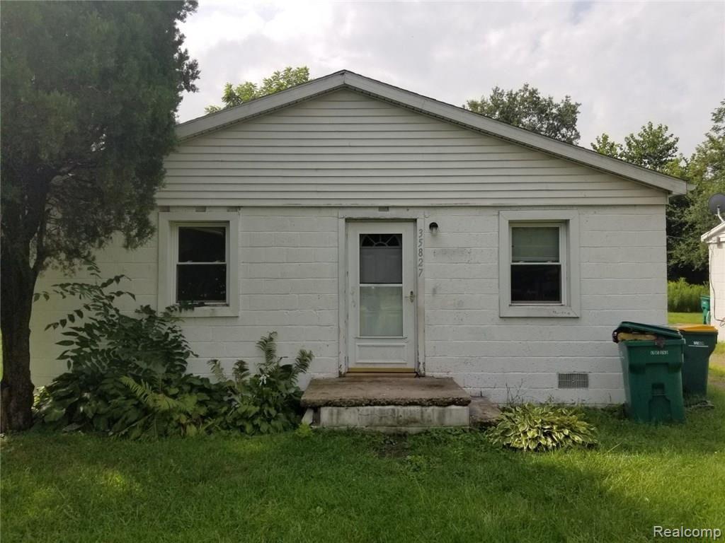 35827 Beverly Road Romulus, MI 48174 - Photo 2 of 13