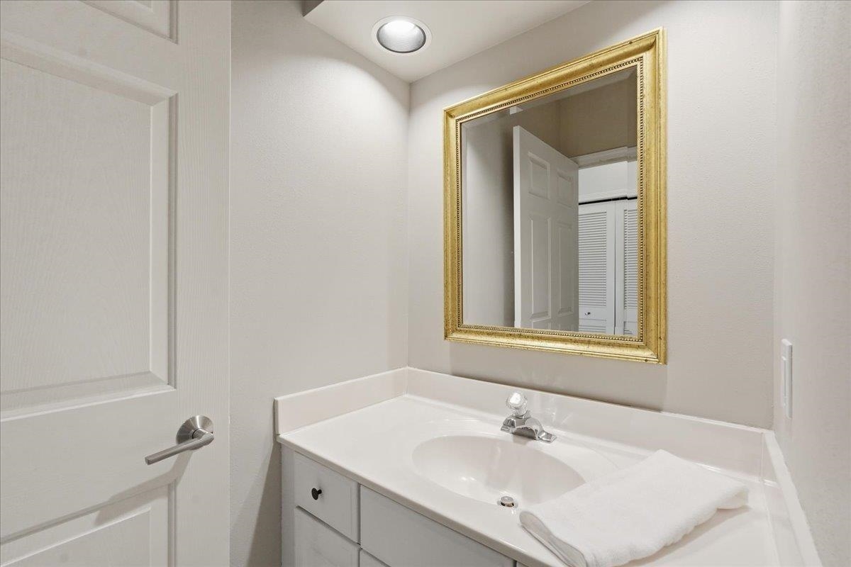 99 Golf, Unit H Madison, WI 53704 - Photo 37 of 43