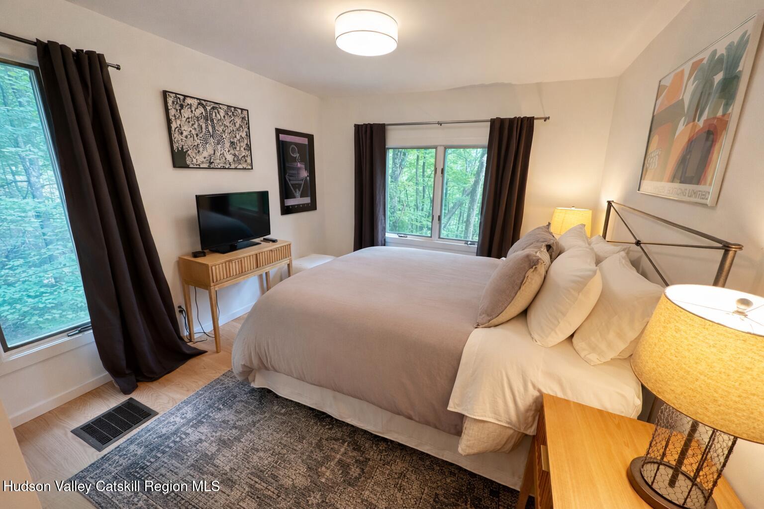 26 Webster Road Woodstock, NY 12498 - Photo 15 of 45 16