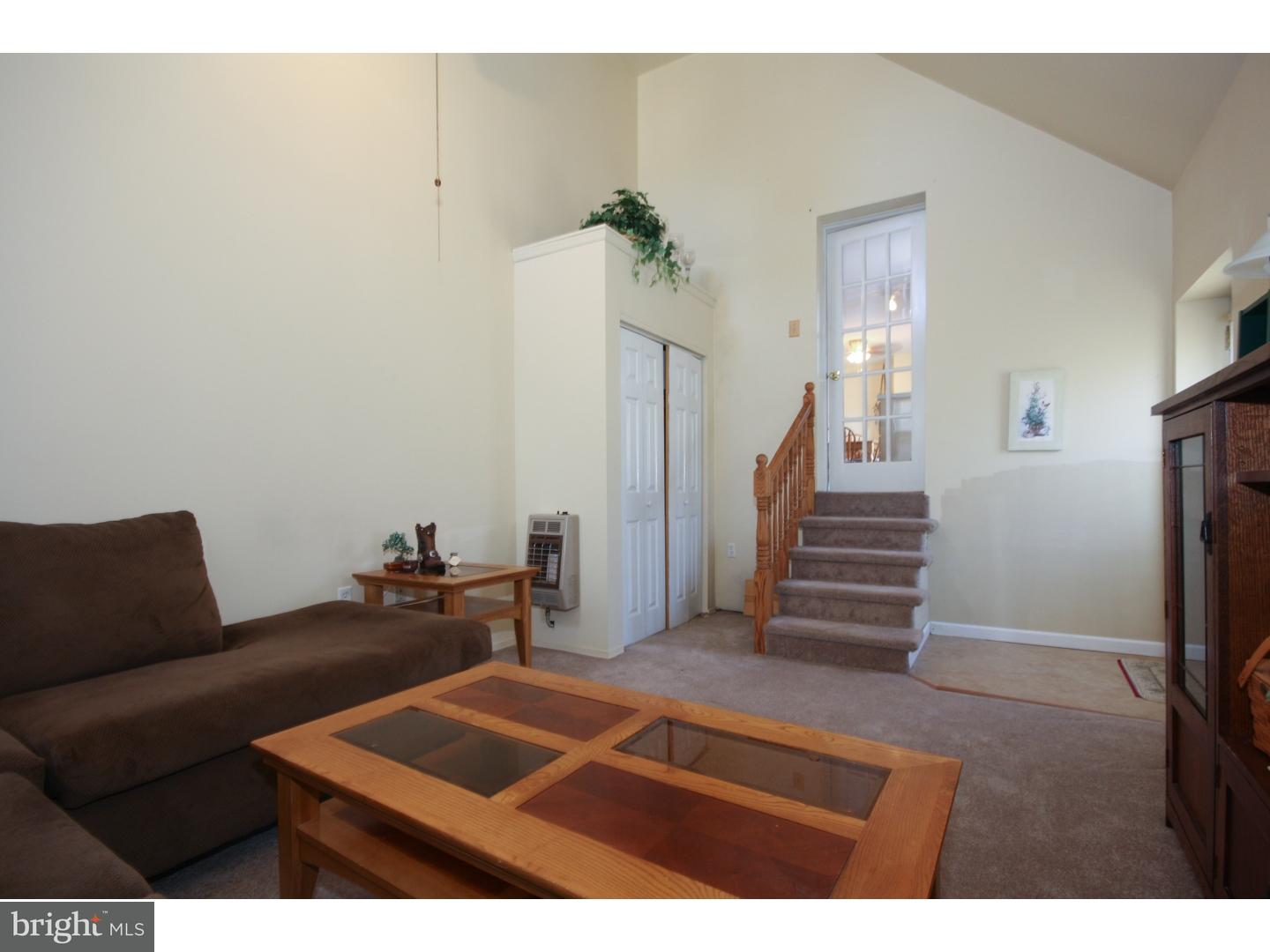 12018 Elmore Road Philadelphia, PA 19154 - Photo 12 of 25 Family Room