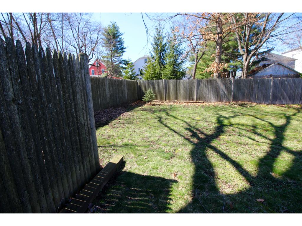 683 Howe Street Manchester, NH 03103 - Photo 21 of 25 Gallery Image 21