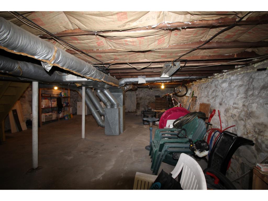 683 Howe Street Manchester, NH 03103 - Photo 25 of 25 Gallery Image 25