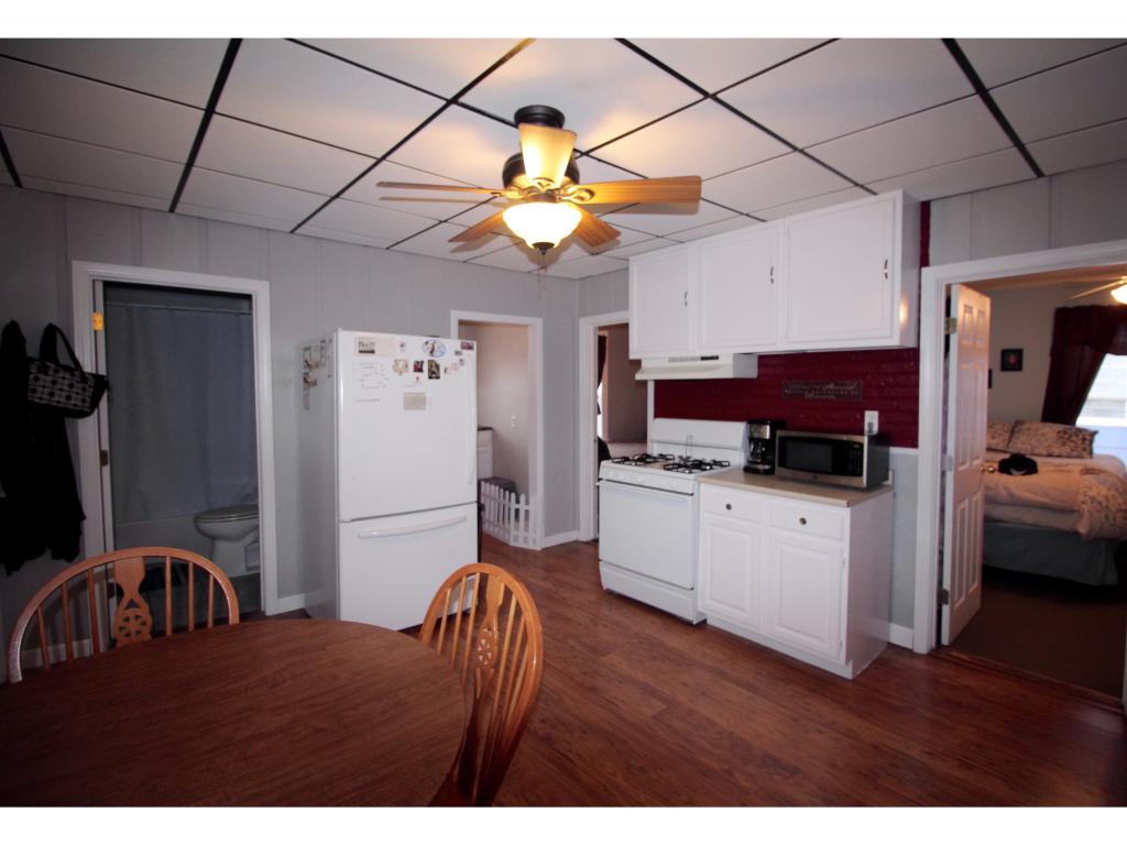 683 Howe Street Manchester, NH 03103 - Photo 8 of 25 Gallery Image 8