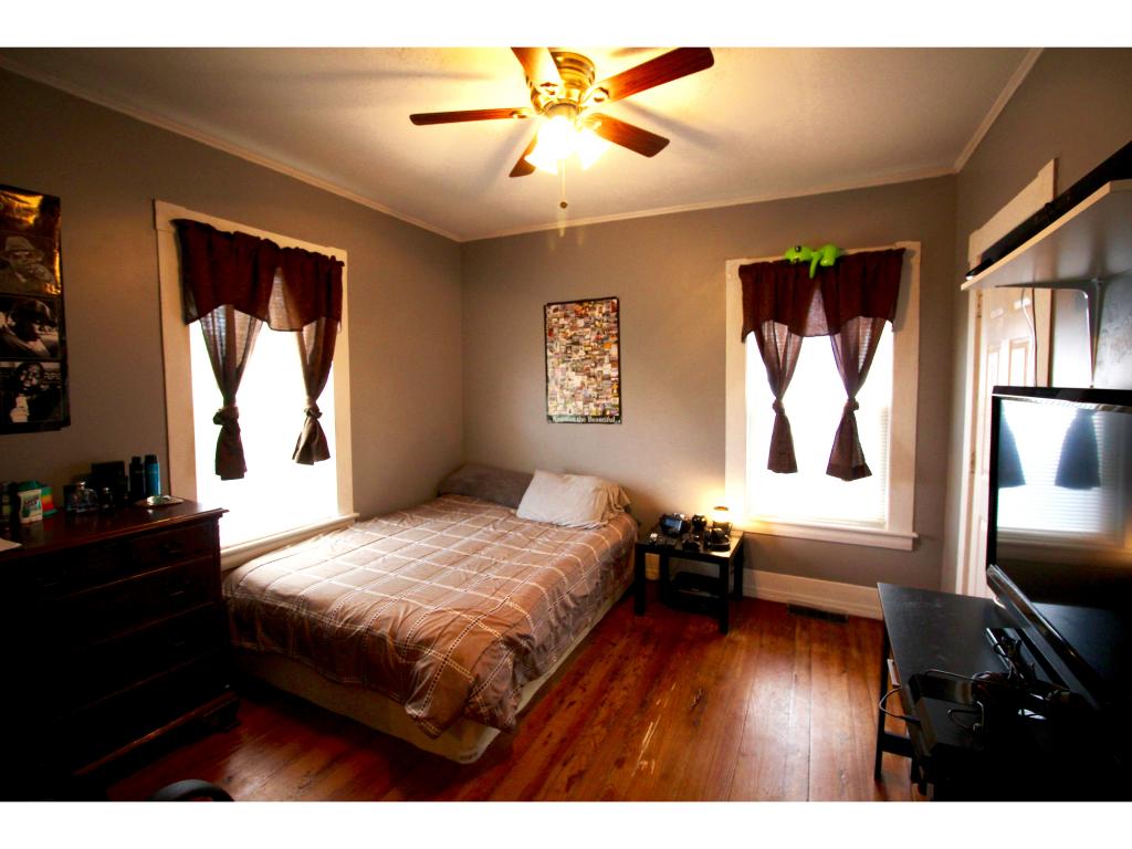 683 Howe Street Manchester, NH 03103 - Photo 10 of 25 Gallery Image 10