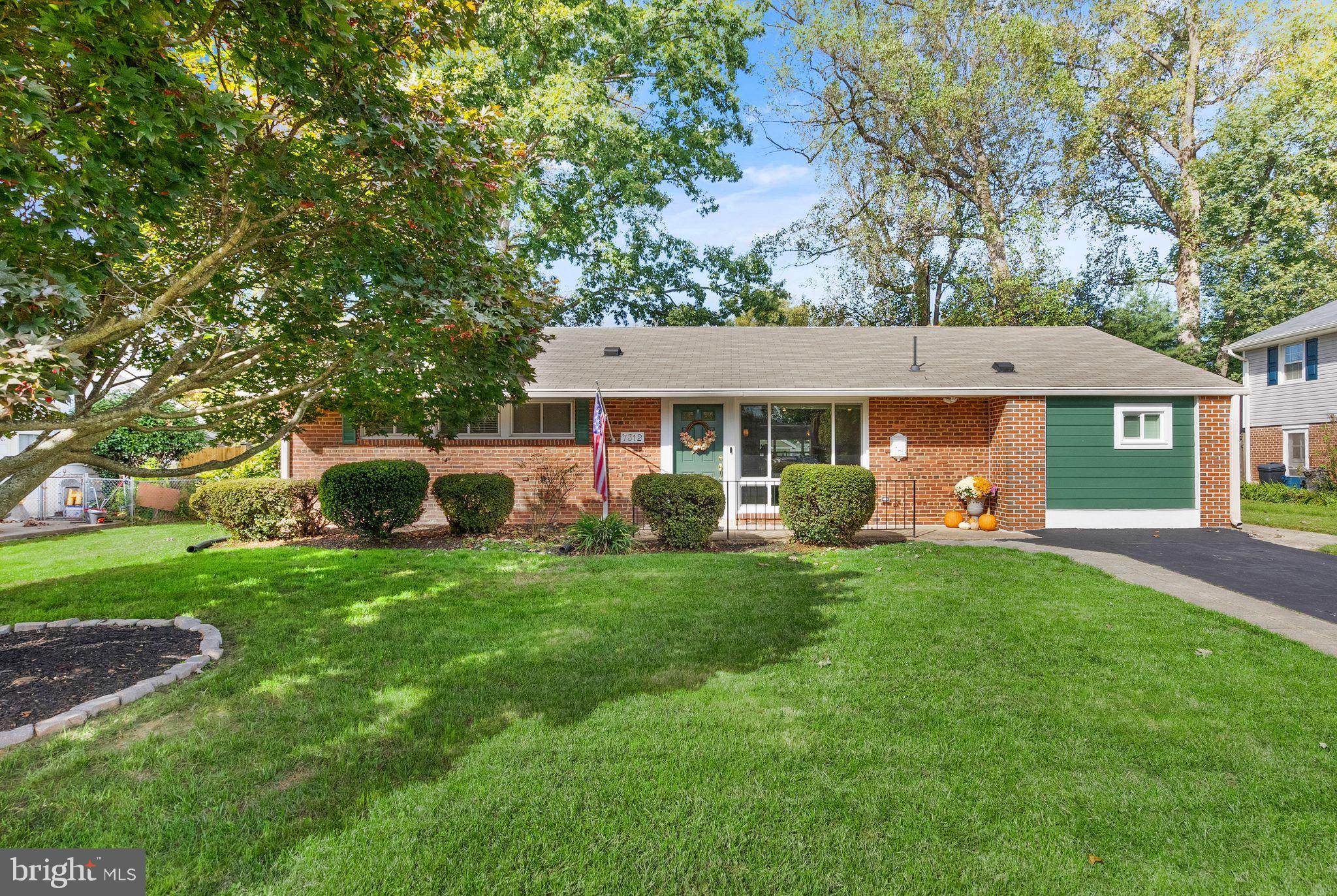 7312 Inzer Street Springfield, VA 22151 - Photo 4 of 47