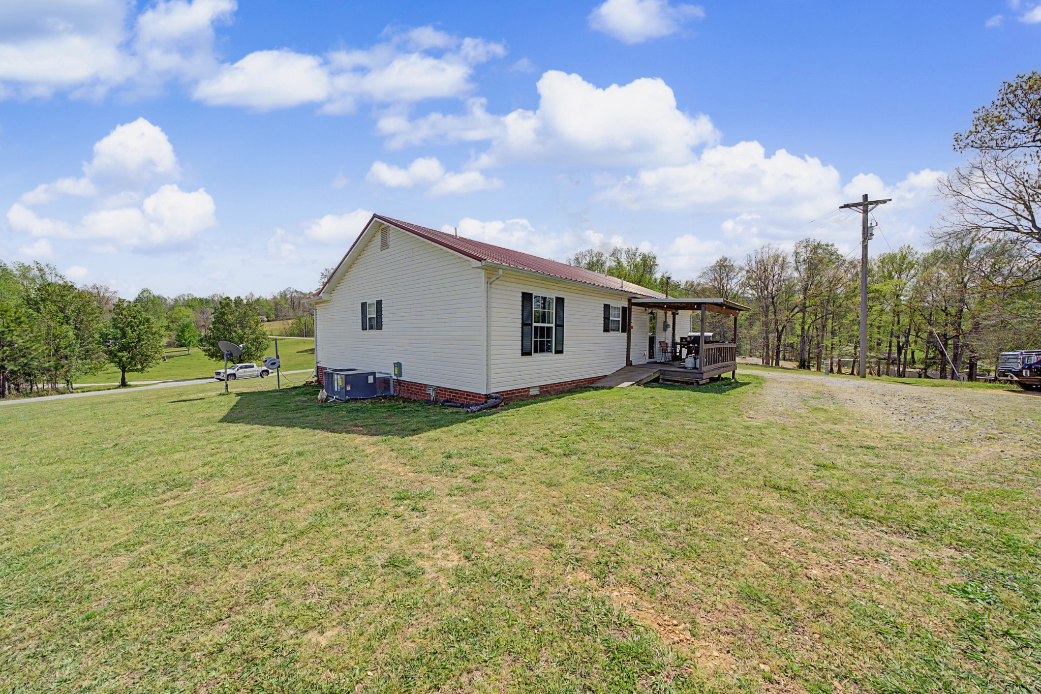 9 Bessie Clark Road Erin, TN 37061 - Photo 34 of 35