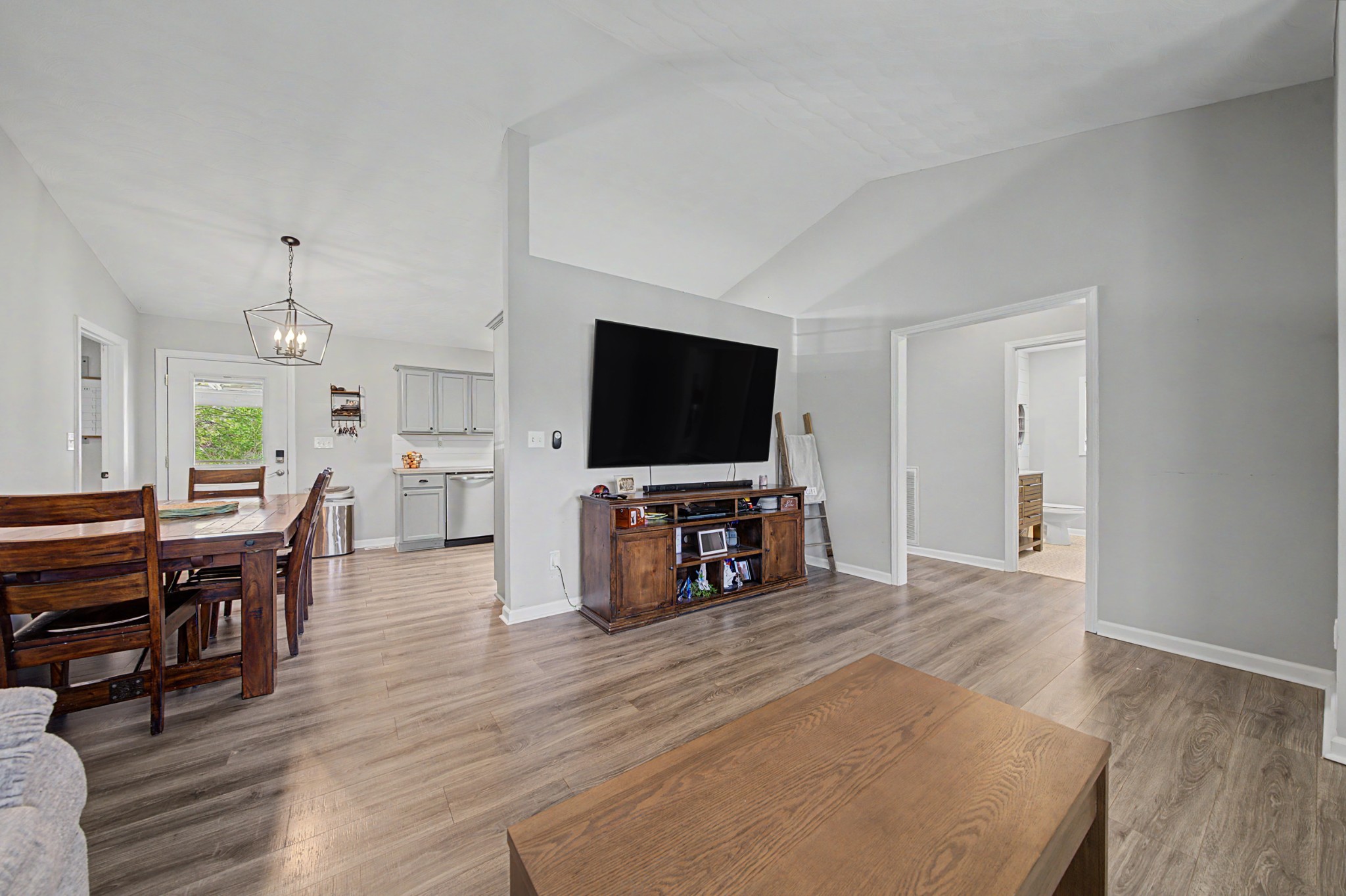 9 Bessie Clark Road Erin, TN 37061 - Photo 8 of 35