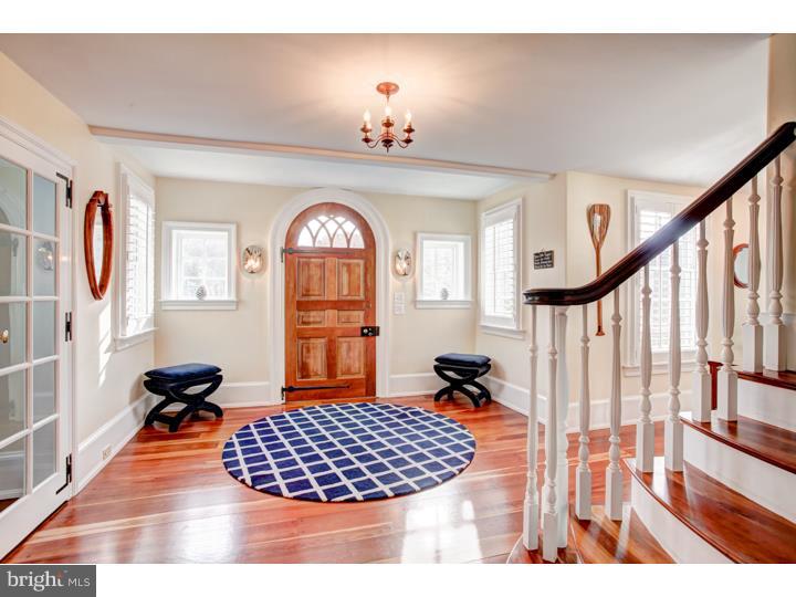 623 Harveys Bridge Road Coatesville, PA 19320 - Photo 2 of 25 Foyer