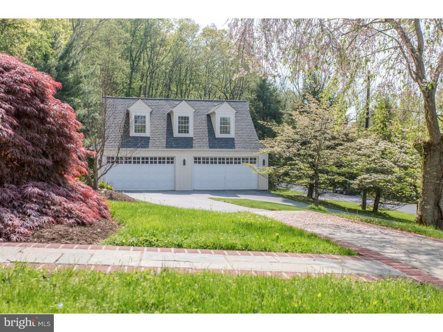623 Harveys Bridge Road Coatesville, PA 19320 - Photo 20 of 25 Garage