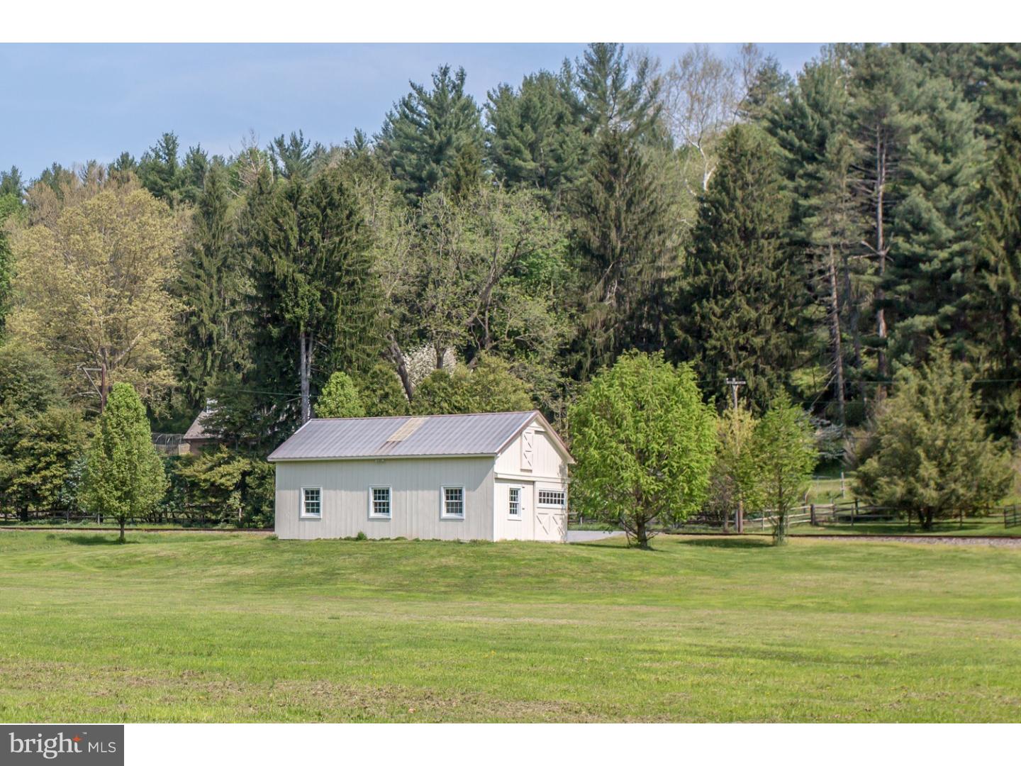 623 Harveys Bridge Road Coatesville, PA 19320 - Photo 23 of 25 Barn