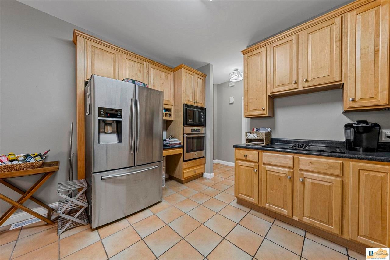 327 Autumn Ridge Road Glasgow, KY 42141 - Photo 15 of 25 Gallery Image 15